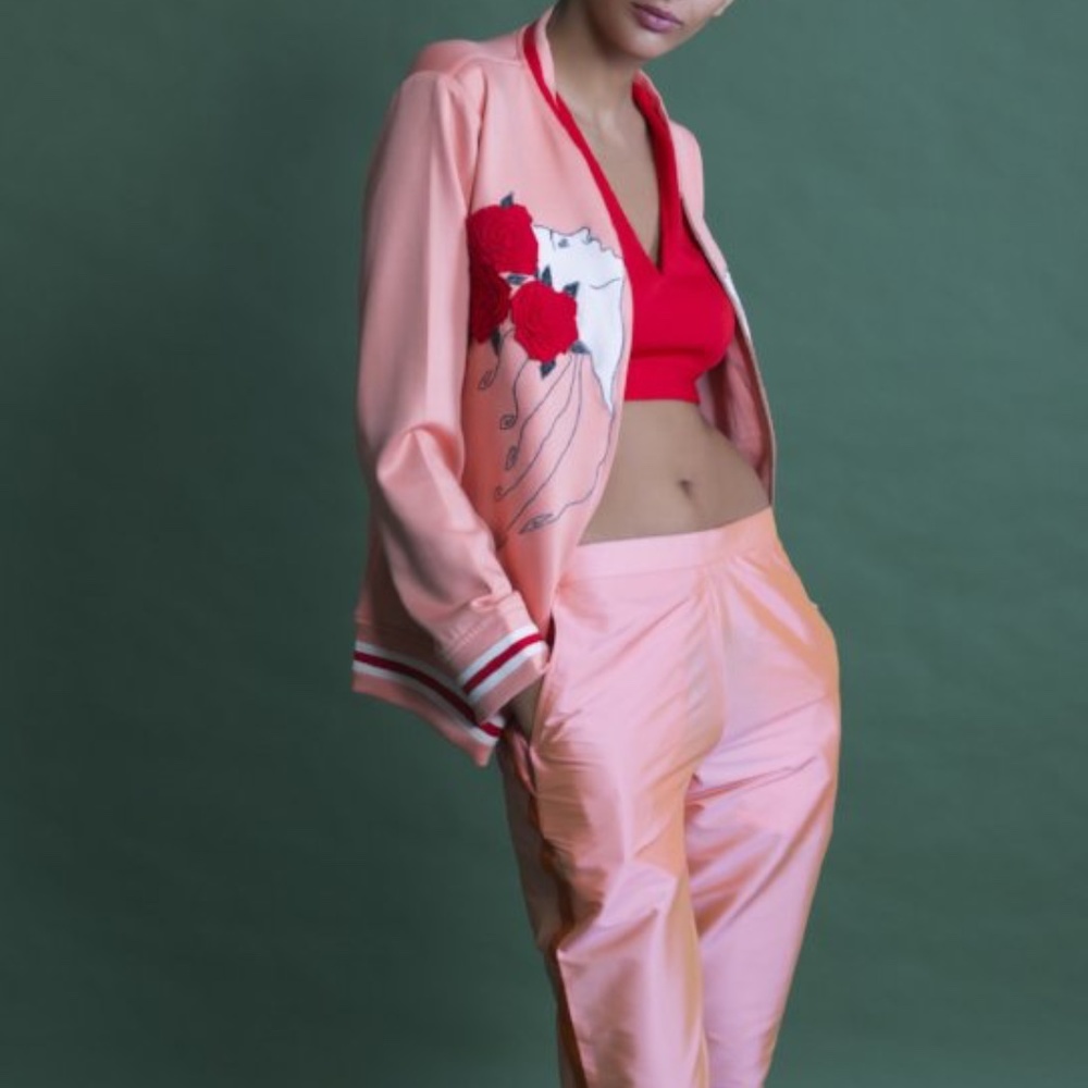 Ekam Frida Dream Bomber